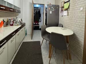 apartament cu 2 camere decomandate,zona Cinema Marasti — miniatura 4