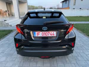 Toyota C-HR Hybrid 1.8 Trend 2020 Senzori Parcare Incalzire Scaune — miniatura 3