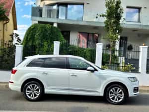Audi q7 s line matrix 7 locuri motor nou 70000 km pret cash fix — miniatura 9