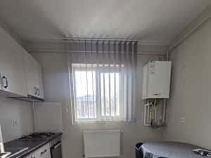 Se închiriază apartament 2 camere decomandat 400euro Ipotesti Sv — miniatura 6