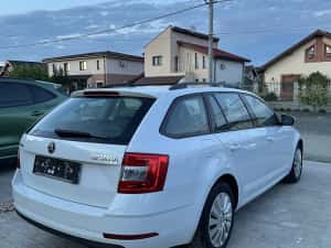 Skoda Octavia / 2020 / Euro 6 / Carplay — miniatura 4