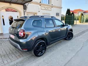 Dacia Duster AUTOMAT EXTREME full km 23000 an 2024 — miniatura 10