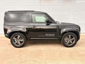 Land Rover Defender 90 3.0D I6 250 CP AWD Auto MHEV X-Dynamic SE — miniatura 2