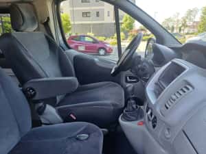 Vând Renault Trafic 8+1 — miniatura 3