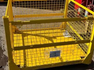 Avem  boxpaleți metalice  de vânzare — miniatura 3