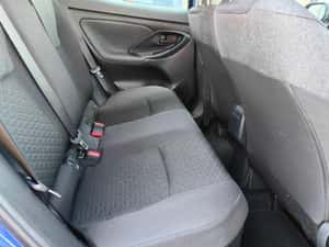 Toyota Yaris Hibrid (2022) – 17.690 EUR — miniatura 6