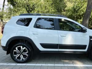 Dacia Duster 2024 4x4 — miniatura 4