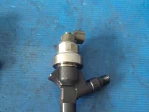 injectoare 1.7 cdti z17dtr opel astra h corsa d meriva a 8-97376270-3 8973762703 — miniatura 8