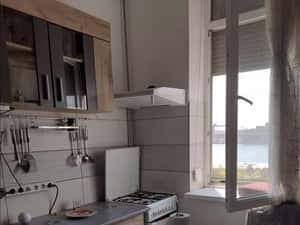 PIATA OVIDIU  2 CAMERE  VEDERE LA MARE LIBER  72 MP. PRET 155.000 EUR — miniatura 4