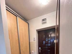 Inchiriez garsoniera (doar pentru birou) — miniatura 3