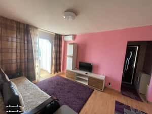 Apartament cu 2 camere, pretabil regim hotelier, Craiovita, zona Niela — miniatura 2