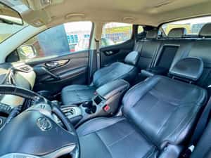 Nissan Qashqai Automată 130 HP Diesel - 2015 — miniatura 7