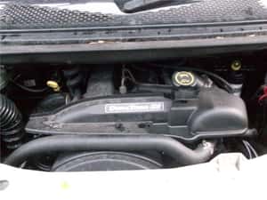 dezmembrez ford transit motor 2,0 - 2,2 - 2,4 tddi - tdci 2,5 diesel — miniatura 4