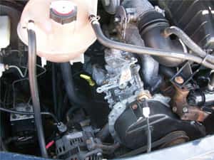dezmembrez ford transit motor 2,0 - 2,2 - 2,4 tddi - tdci 2,5 diesel — miniatura 8