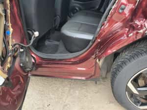 Nissan Juke 10i 2023 automat 71000km avariat lovit  garantie 2028 — miniatura 8