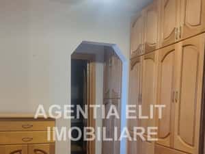Apartament 2 camere, zona Donici — miniatura 5
