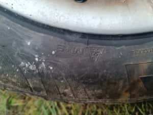 Cauciucuri cu jante alu nissan 215/65/R16 — miniatura 3