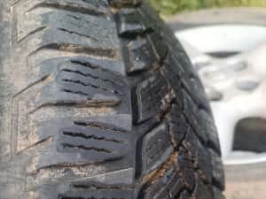 Cauciucuri cu jante alu nissan 215/65/R16 — miniatura 5