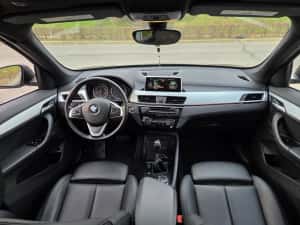 Bmw X1 Xdrive 2.0 benzină/Automat/Panoramic/Full option/107.000 km reali/istoric complet — miniatura 6