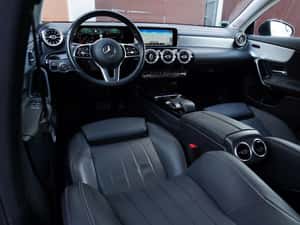 Mercedes-Benz CLA 180D FULL OPTIUNI — miniatura 5