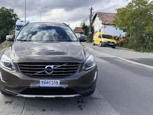 Volvo XC60 X C 60 Manuală 181 HP Diesel — miniatura 4