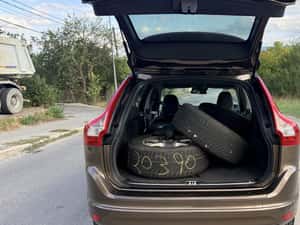 Volvo XC60 X C 60 Manuală 181 HP Diesel — miniatura 6
