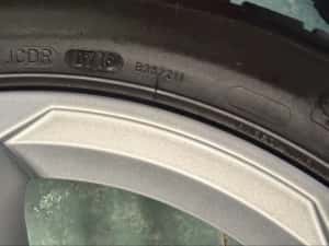 Roti/ jante aliaj R17 originale Vw Golf Passat Caddy 225/45/17 Dunlop — miniatura 7