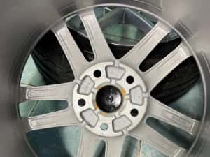 Roti/ jante aliaj R17 originale Vw Golf Passat Caddy 225/45/17 Dunlop — miniatura 10