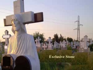 Monumente funerare, placări, capace masive si cruci. Marmura si Granit — miniatura 8
