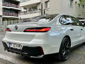 Bmw 740Ld / An : 2023/05 / 38.000 Km — miniatura 4
