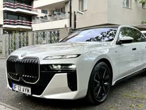 Bmw 740Ld / An : 2023/05 / 38.000 Km — miniatura 10