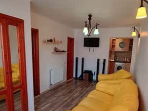 Inchiriez apartament — miniatura 2