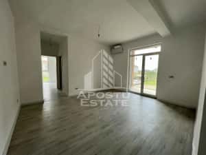 Apartament cu 2 camere, bucatarie inchisa in Giroc la asfalt — miniatura 3