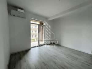 Apartament cu 2 camere, bucatarie inchisa in Giroc la asfalt — miniatura 4