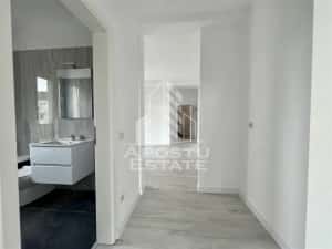 Apartament cu 2 camere, bucatarie inchisa in Giroc la asfalt — miniatura 10