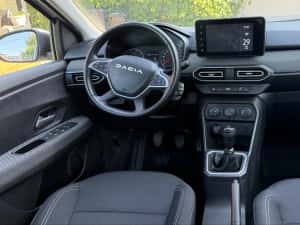 Dacia Logan/Facelift/2024-11/1.0 tce/30.000 km/ — miniatura 8