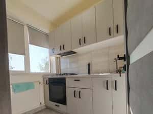 Titan - Metrou Costin Georgian - renovata complet la cheie — miniatura 2
