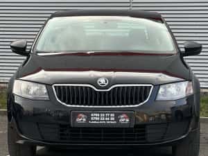Vand Skoda Octavia 3 2016 Diesel inmatriculata RO ITP * LED * posibilitate rate / leasing / finantare urgent — miniatura 2