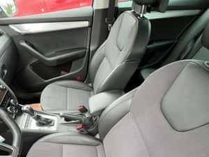 Skoda Octavia 2020 - 150 CP - Automată - Second Hand — miniatura 7