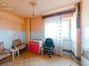 Apartament 4 camere cu centrala proprie, zona Aurel Vlaicu, Arad — miniatura 6