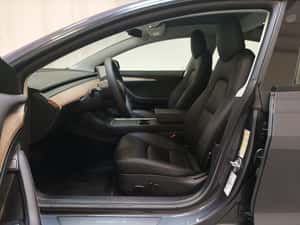 Tesla Model 3 2022, 29.934 km, Electric — miniatura 7