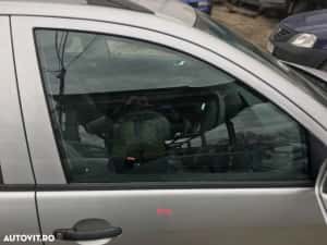 Geam / Sticla Usa / Portiera Dreapta Fata Skoda Fabia 1 2000 - 2007 — miniatura 4