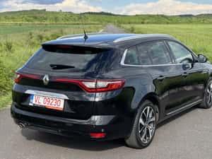 Renault Megane Bose Edition 1.3 TCe 163 CP Automat | Euro 6 — miniatura 4