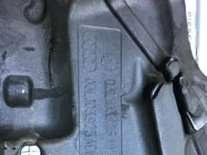 Capac Motor VW Passat B7 2.0TDI CBAA 2010 - 2015 COD : 03L103925AD / 03L103925AF — miniatura 6