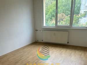 Apartament 4 camere- 80mp- Sector 4 — miniatura 4
