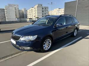 Skoda Superb Combi 2.0 TDI DSG — miniatura 6