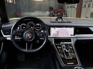Porsche Panamera 4S E-Hybrid 560 CP - Plug-In Hybrid — miniatura 3