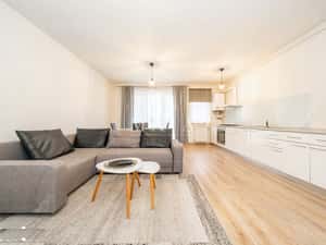 Apartament 2 camere, parcare, City Residence-Central — miniatura 1