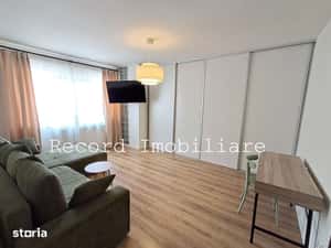 Apartament decomandat 2 camere 54 mp, parcare privata Floresti — miniatura 4