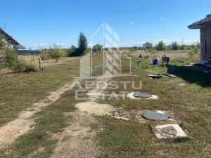 Teren 780 mp intre case - intrare Giarmata Vii — miniatura 2